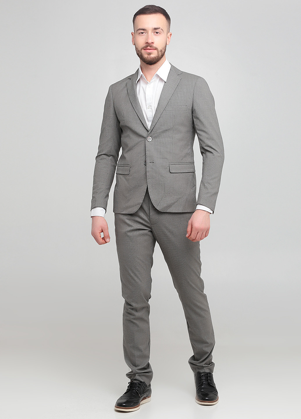 Серый демисезонный костюм (пиджак, брюки) брючный Primo Emporio