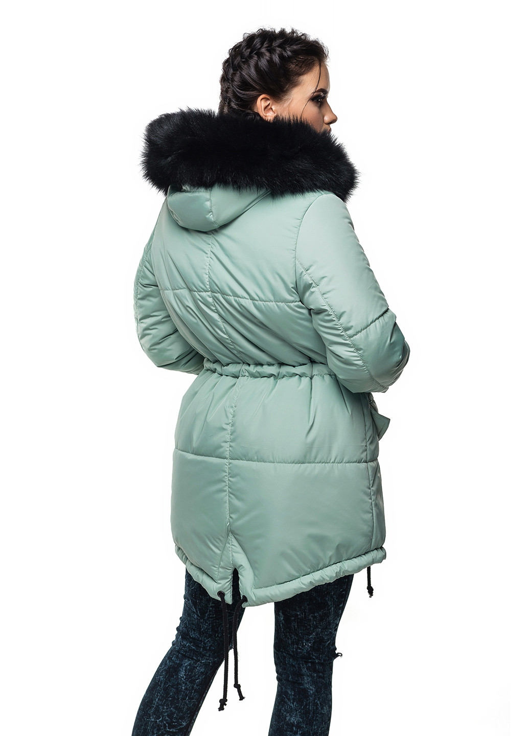 Фисташковая зимняя куртка Кариант