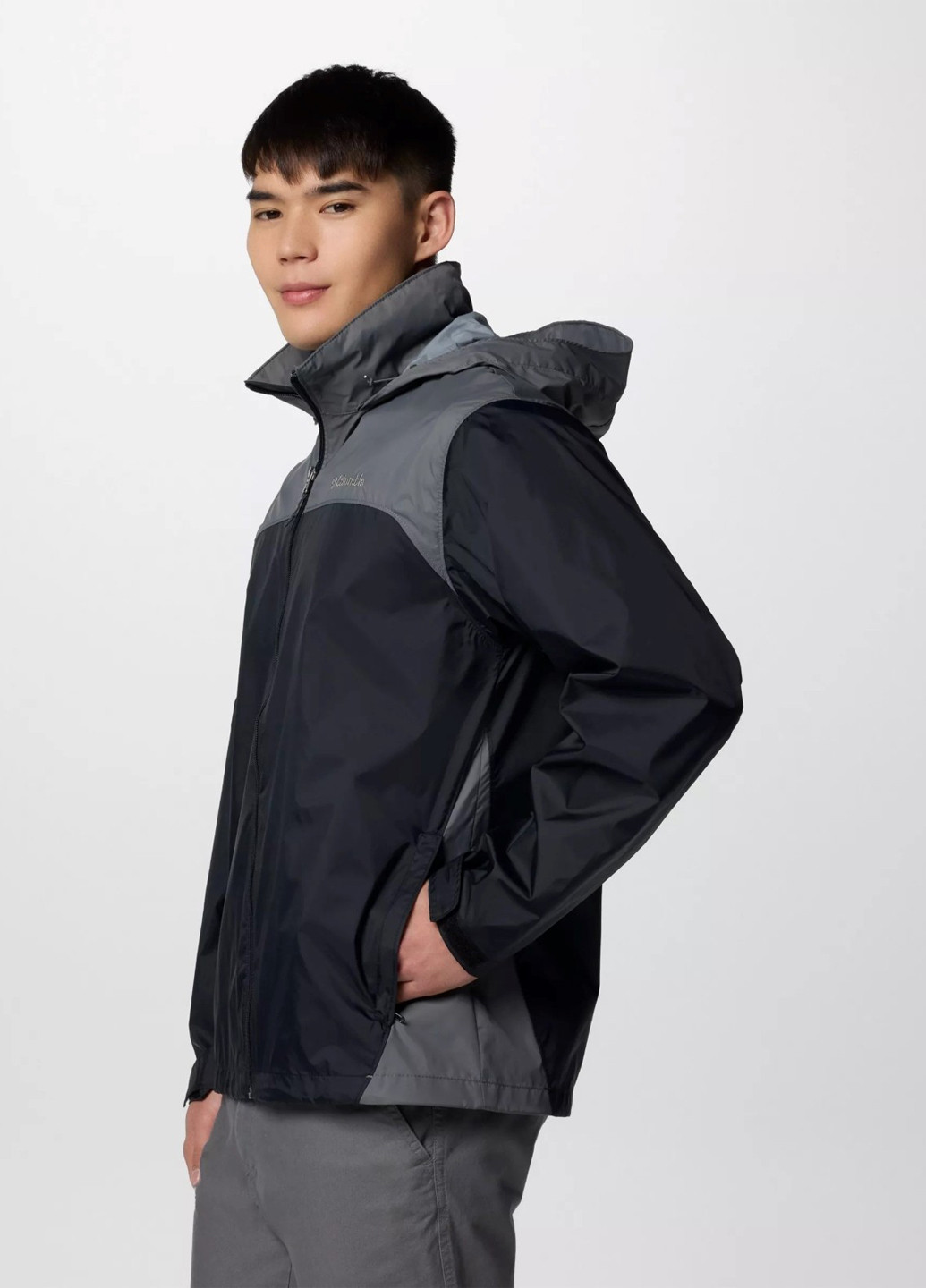 Чорна демісезонна вітровка Columbia