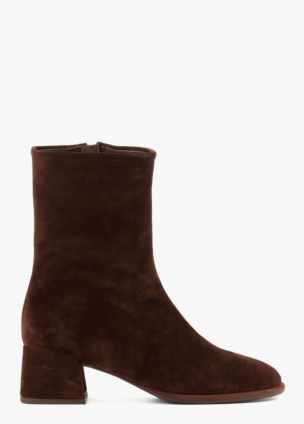 Осенние ботинки Le'BERDES без декора из натуральной замши