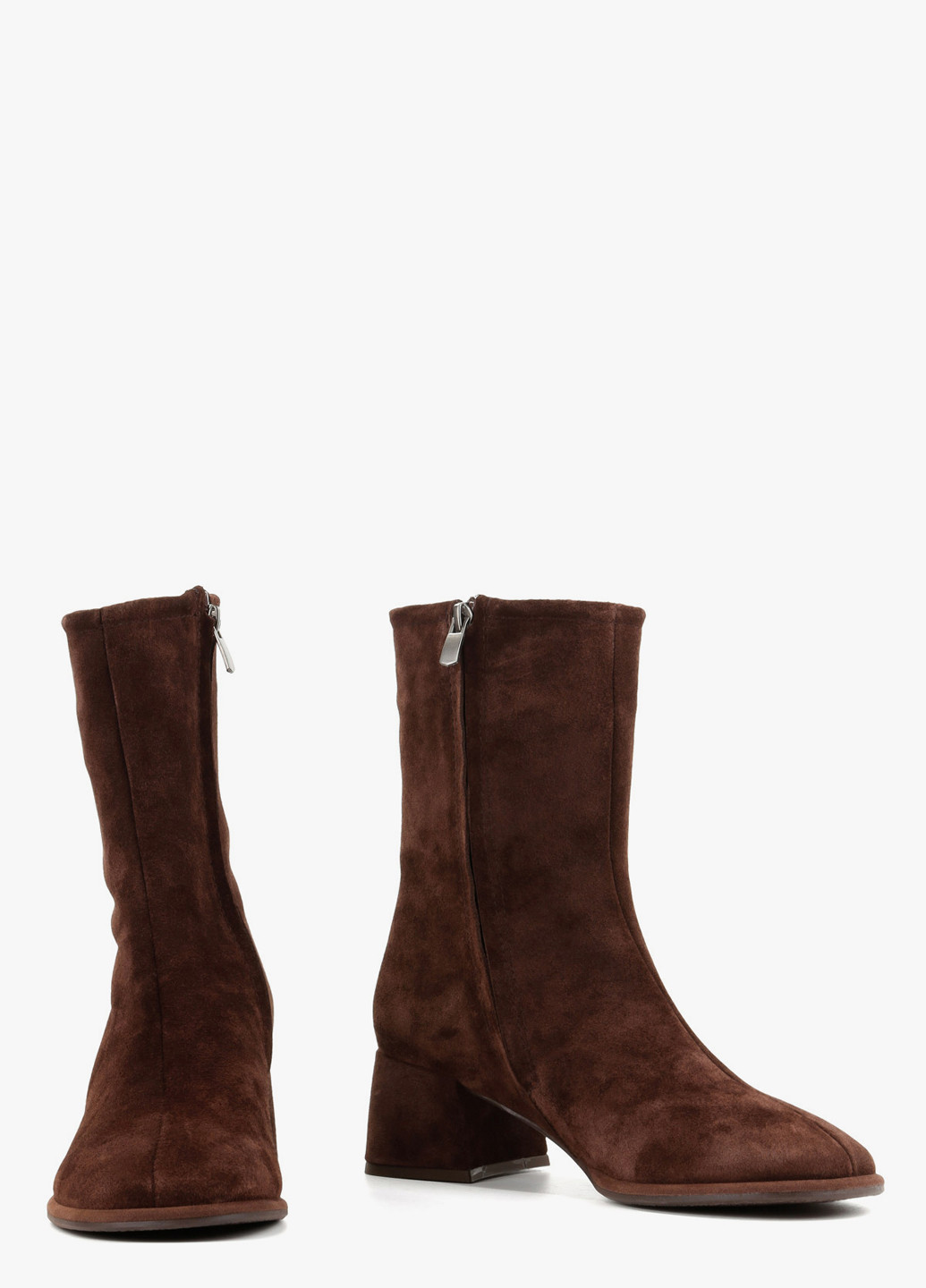 Осенние ботинки Le'BERDES без декора из натуральной замши