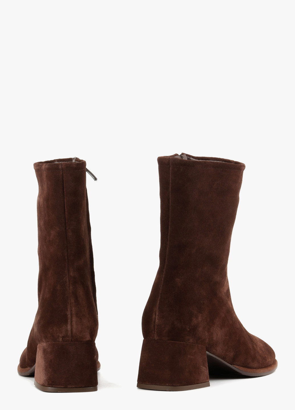 Осенние ботинки Le'BERDES без декора из натуральной замши