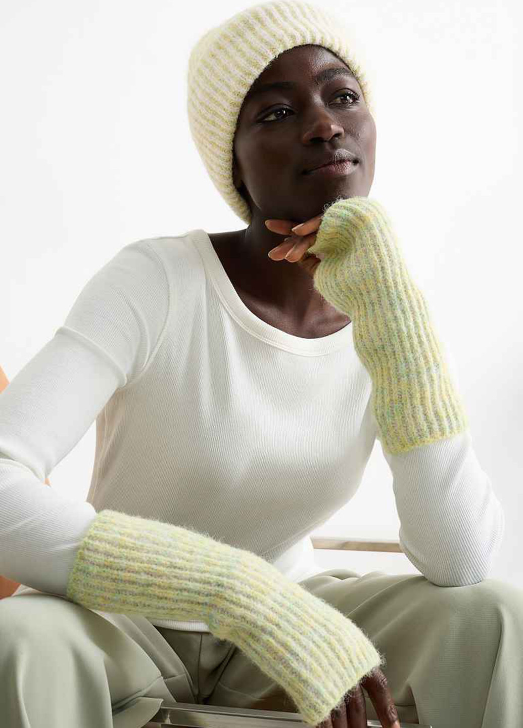 Шапка C&A (369838978)