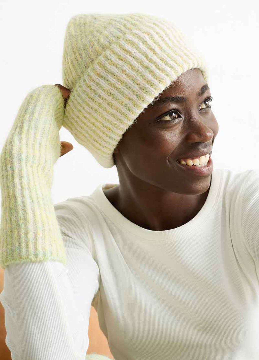 Шапка C&A (369838978)