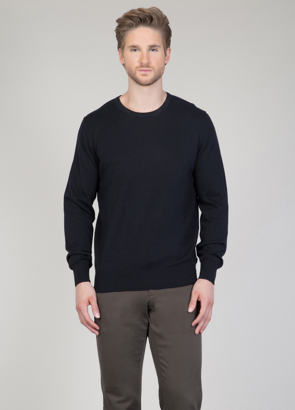 Черный демисезонный джемпер джемпер Colin's