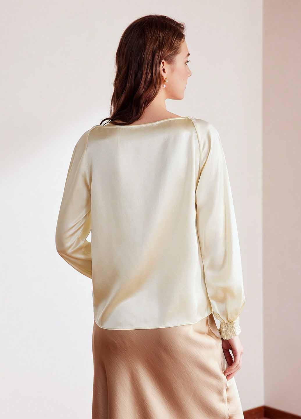 Кремова блуза SHEIN