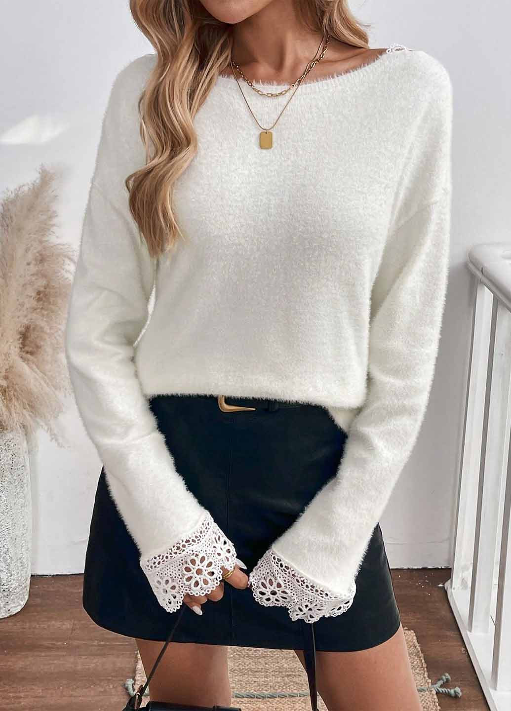 Белый демисезонный свитер SHEIN