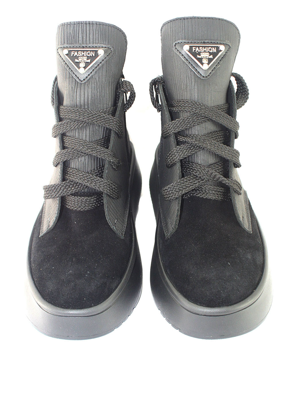 Зимние ботинки Mila с логотипом