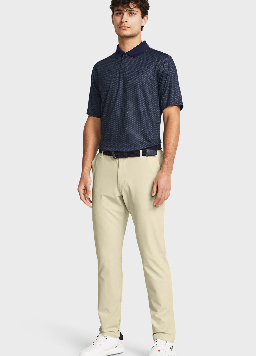 Светло-бежевые кэжуал демисезонные чиносы брюки Under Armour