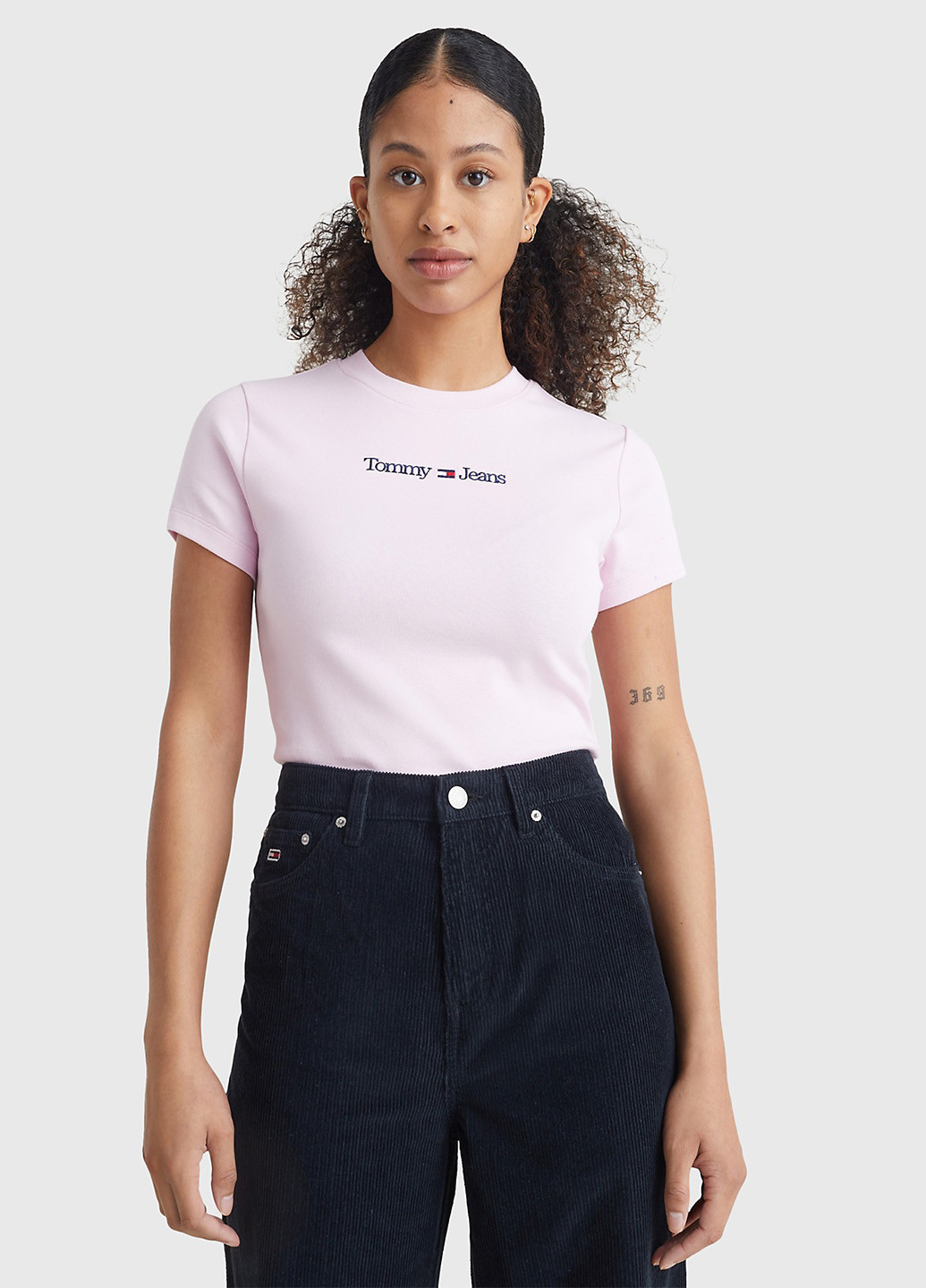 Светло-розовая всесезон футболка Tommy Hilfiger