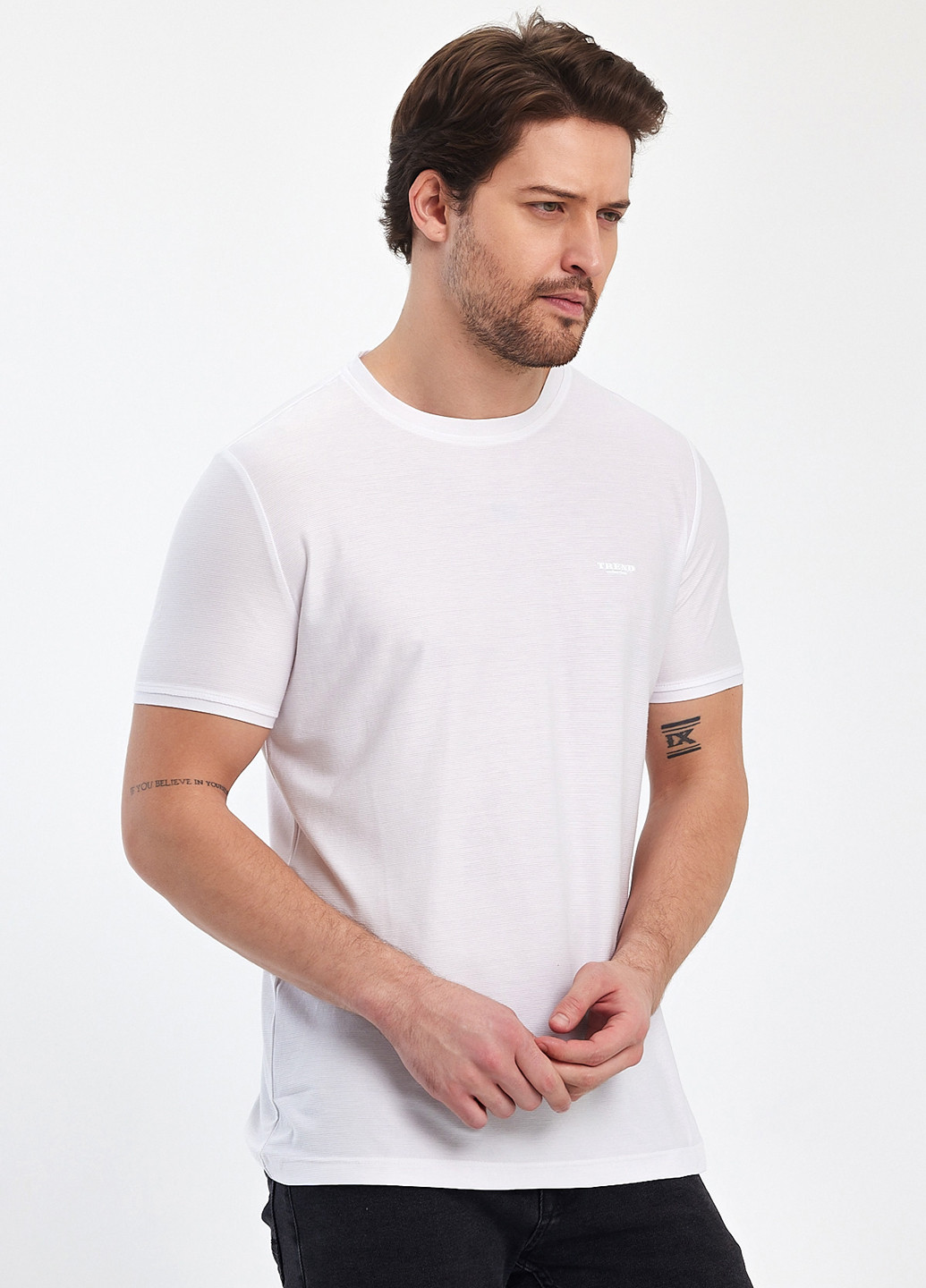 Біла футболка Trend Collection