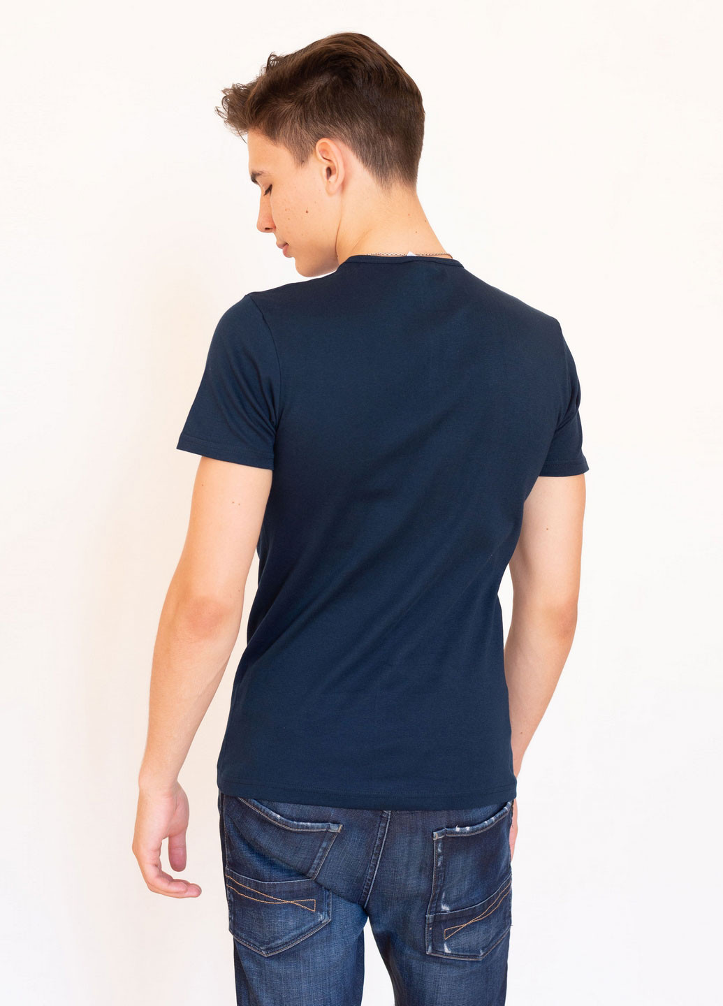 Темно-синяя футболка мужская Наталюкс 21-1302
