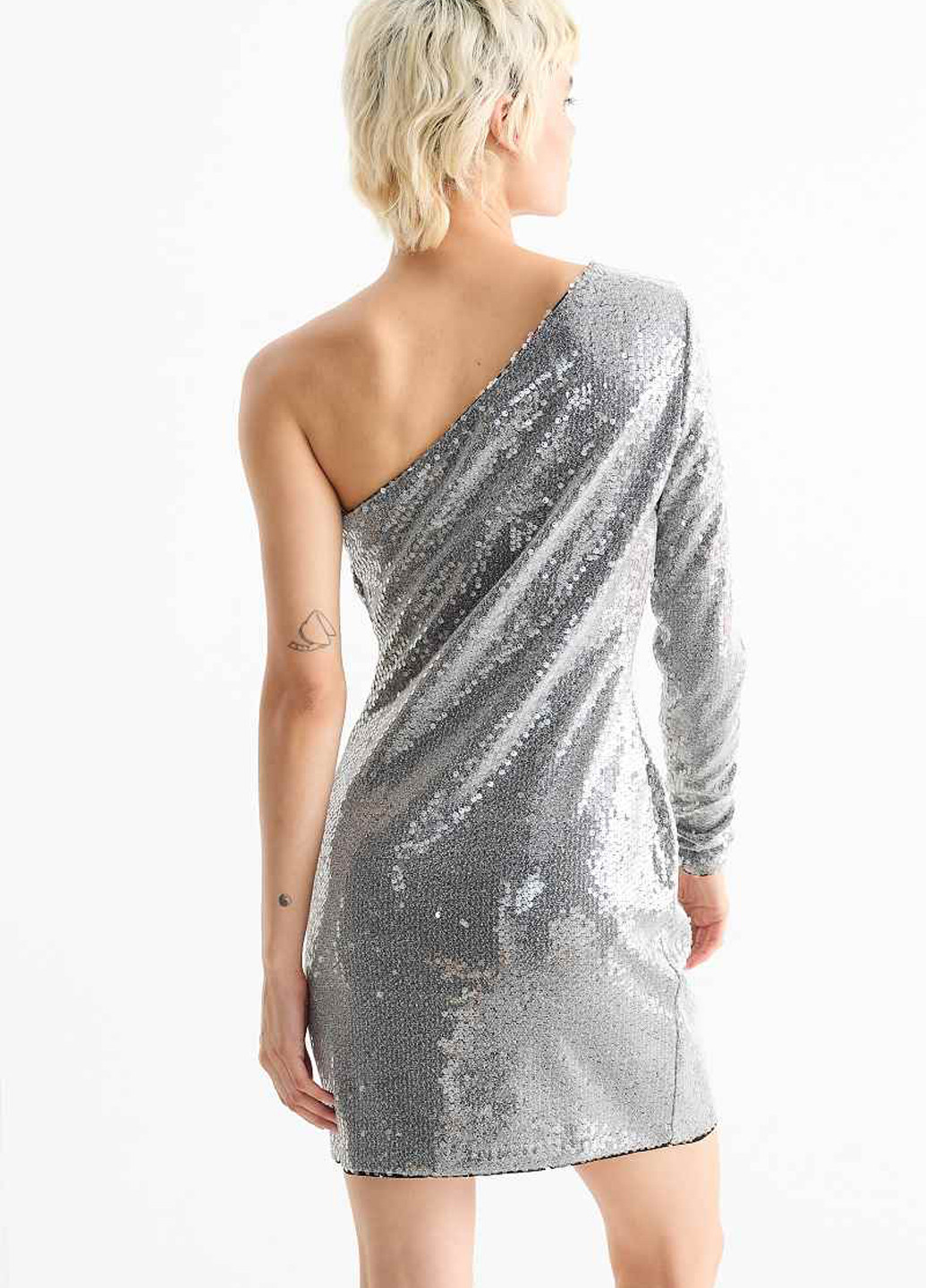 Серебристое праздничный платье на одно плечо C&A однотонное