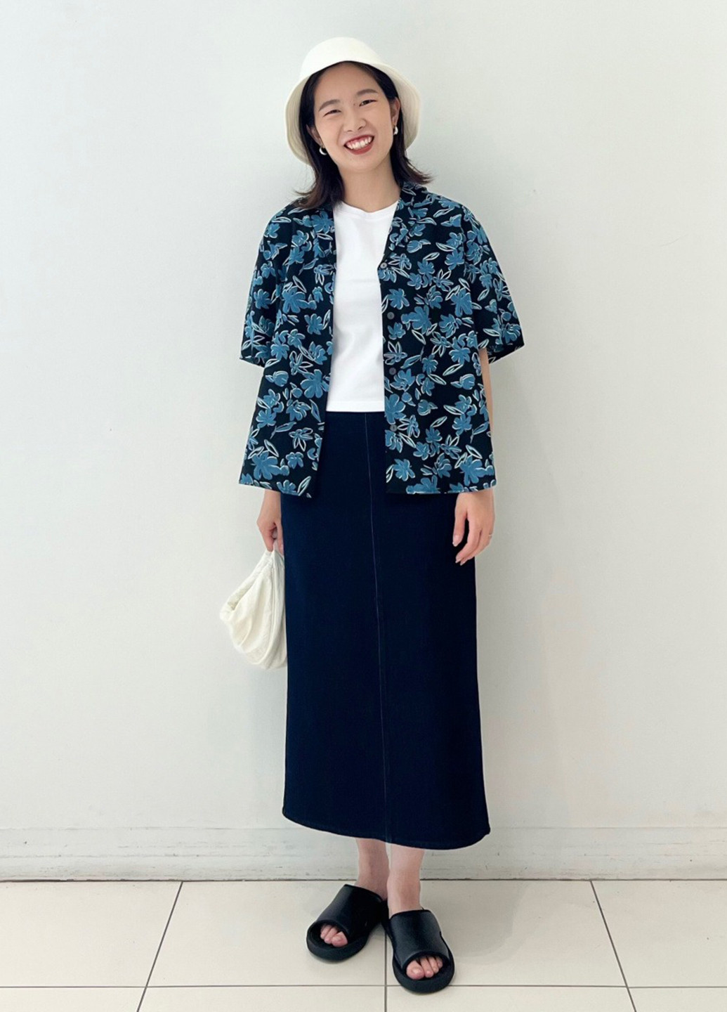 Рубашка Uniqlo (304611000)