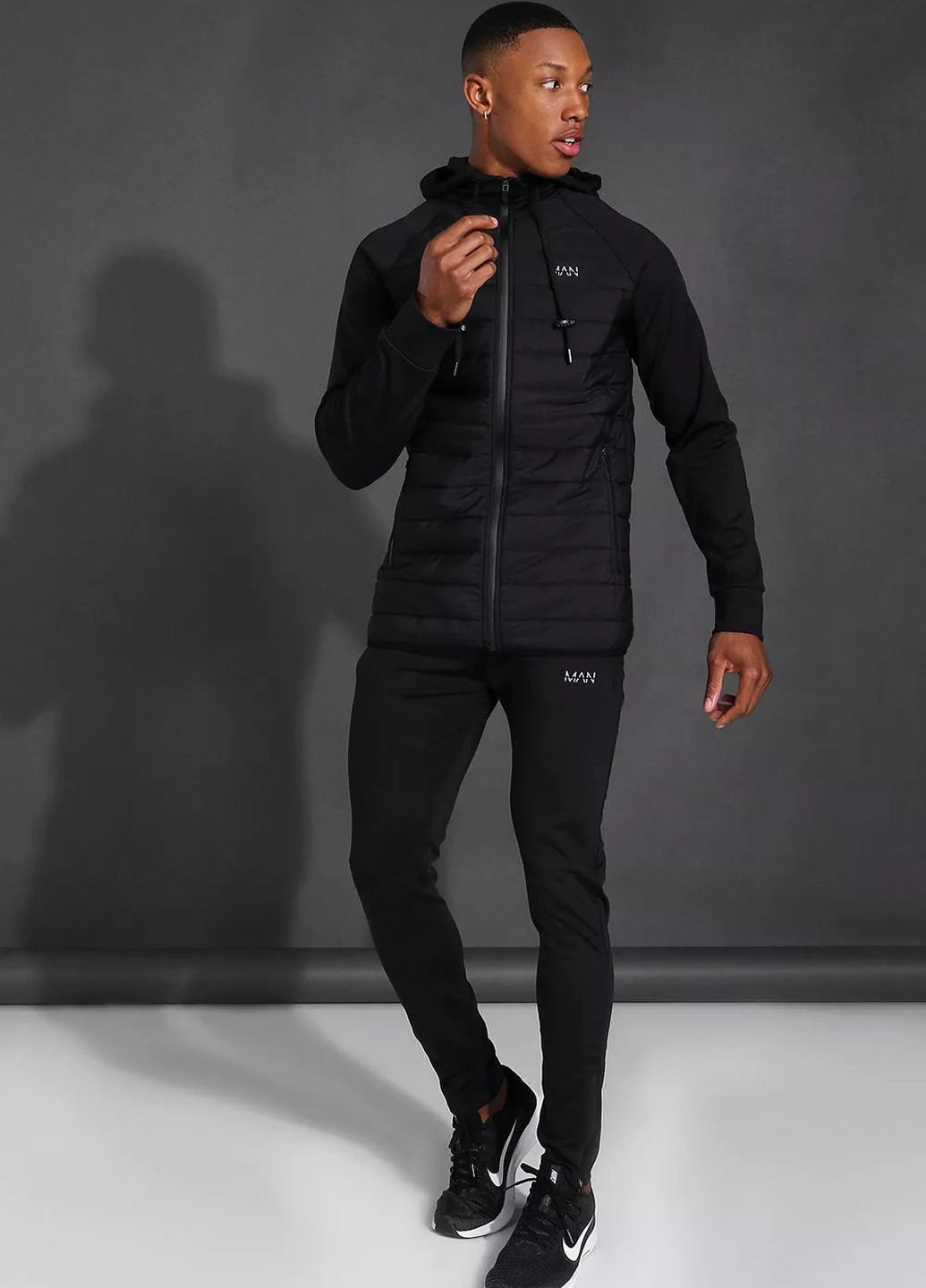 Черные спортивные демисезонные зауженные брюки Boohoo