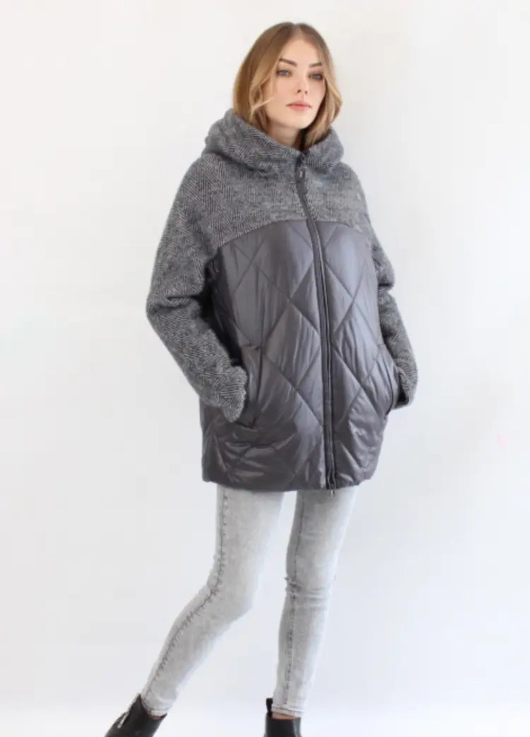 Графітова демісезонна жіноча куртка оверсайз в забарвленні графіт Lora Duvetty