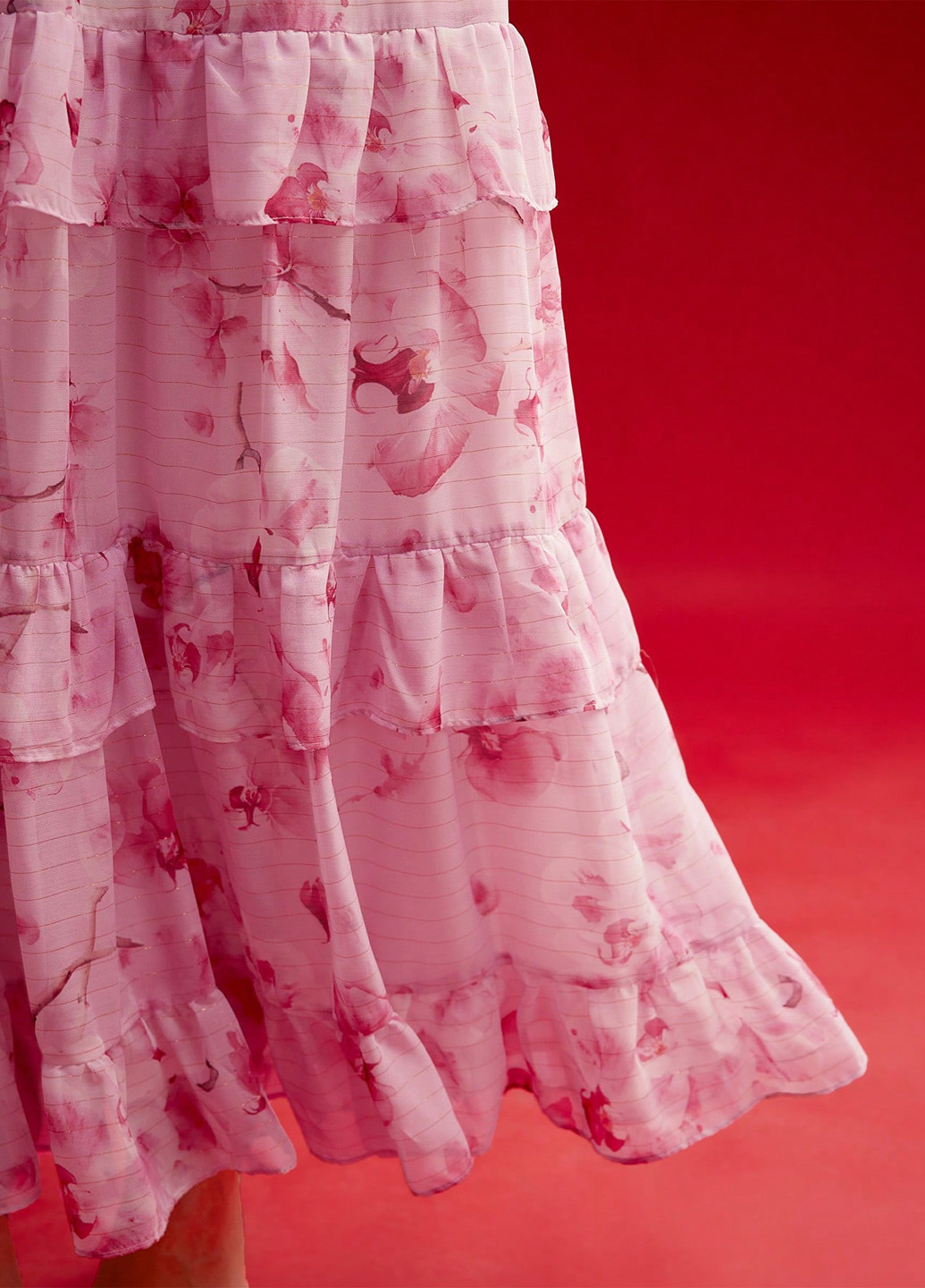 Розовая кэжуал цветочной расцветки юбка SHEIN