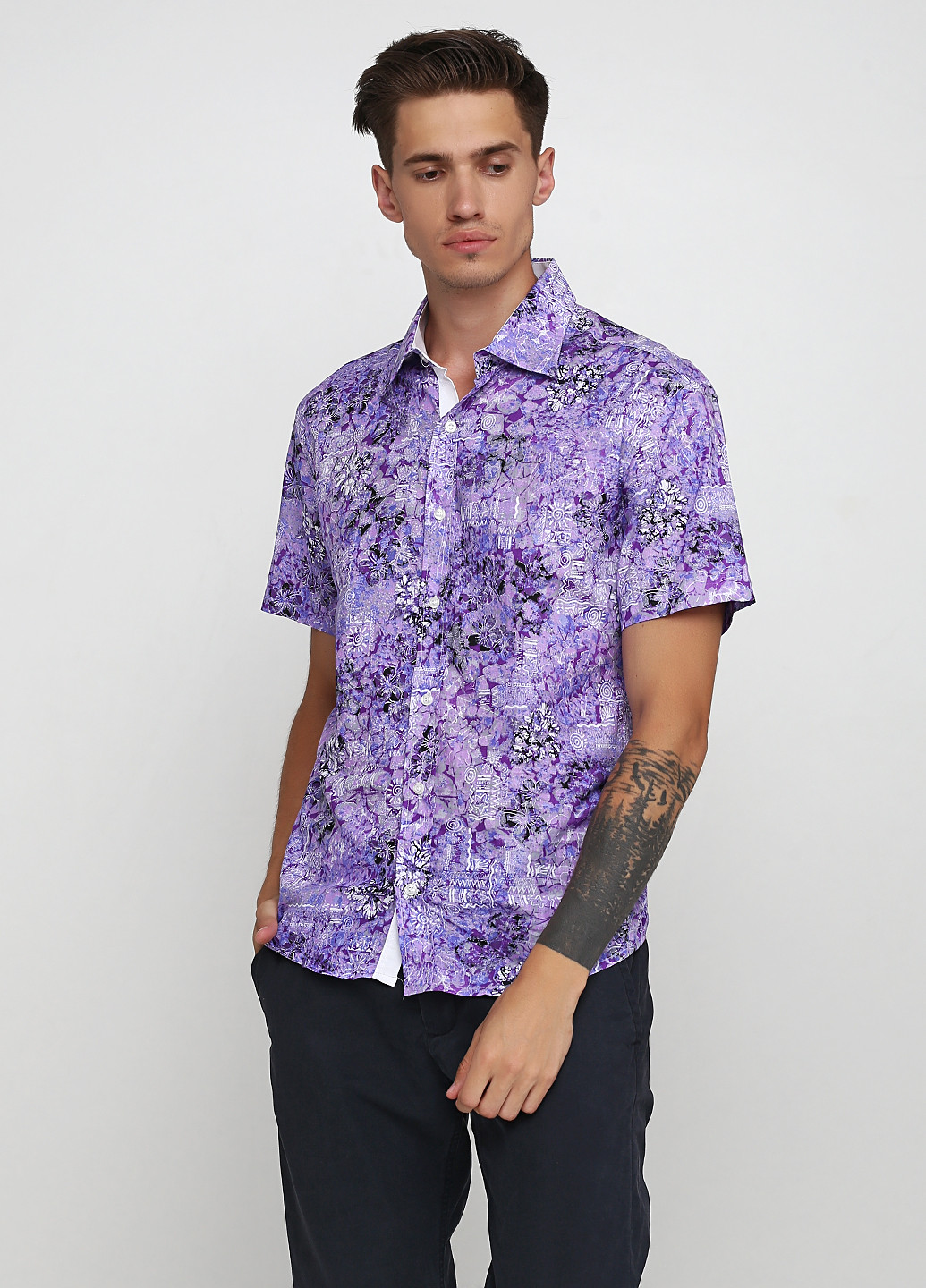 Светло-фиолетовая кэжуал рубашка с абстрактным узором RW