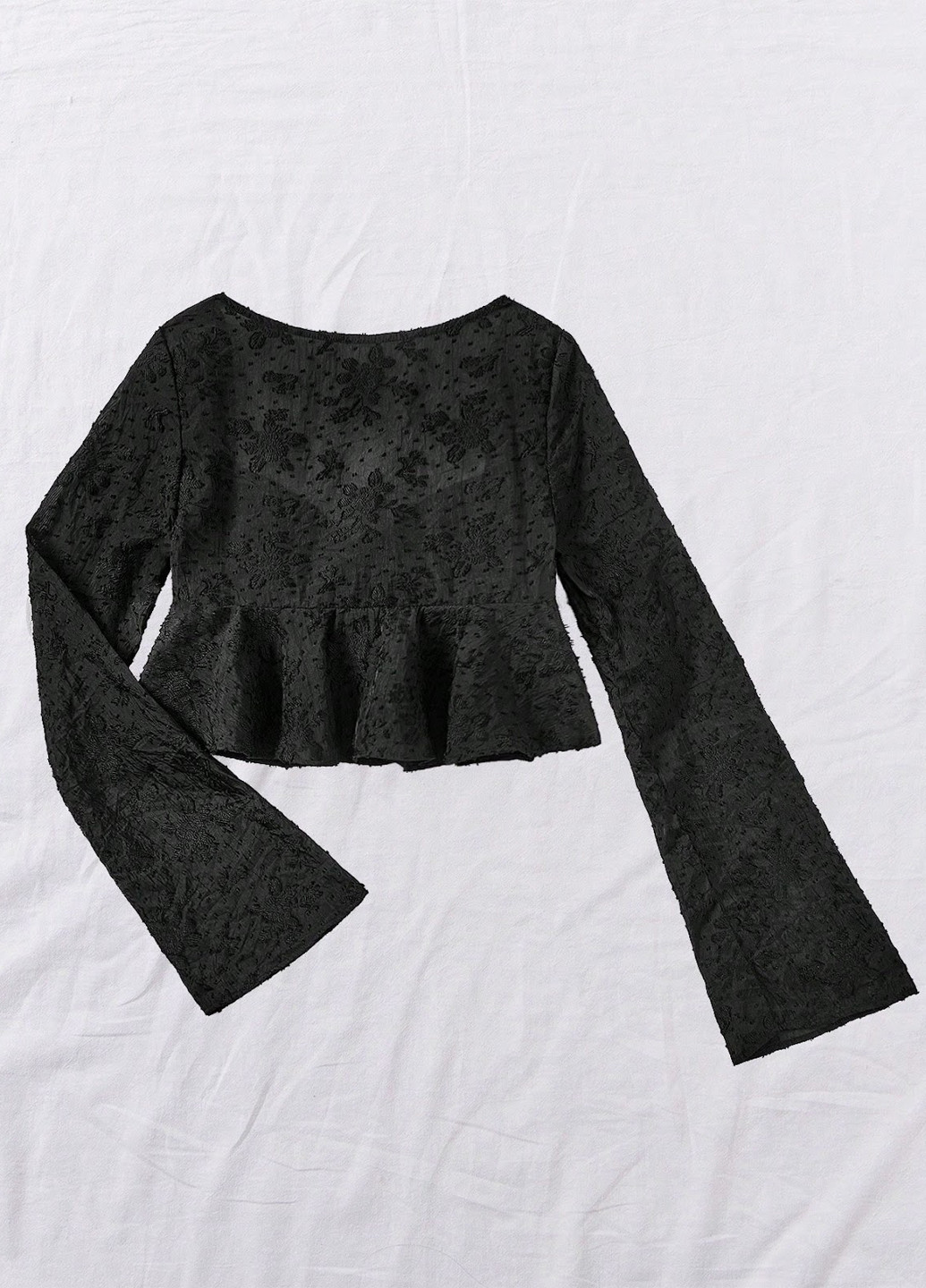 Чёрная блуза с баской SHEIN