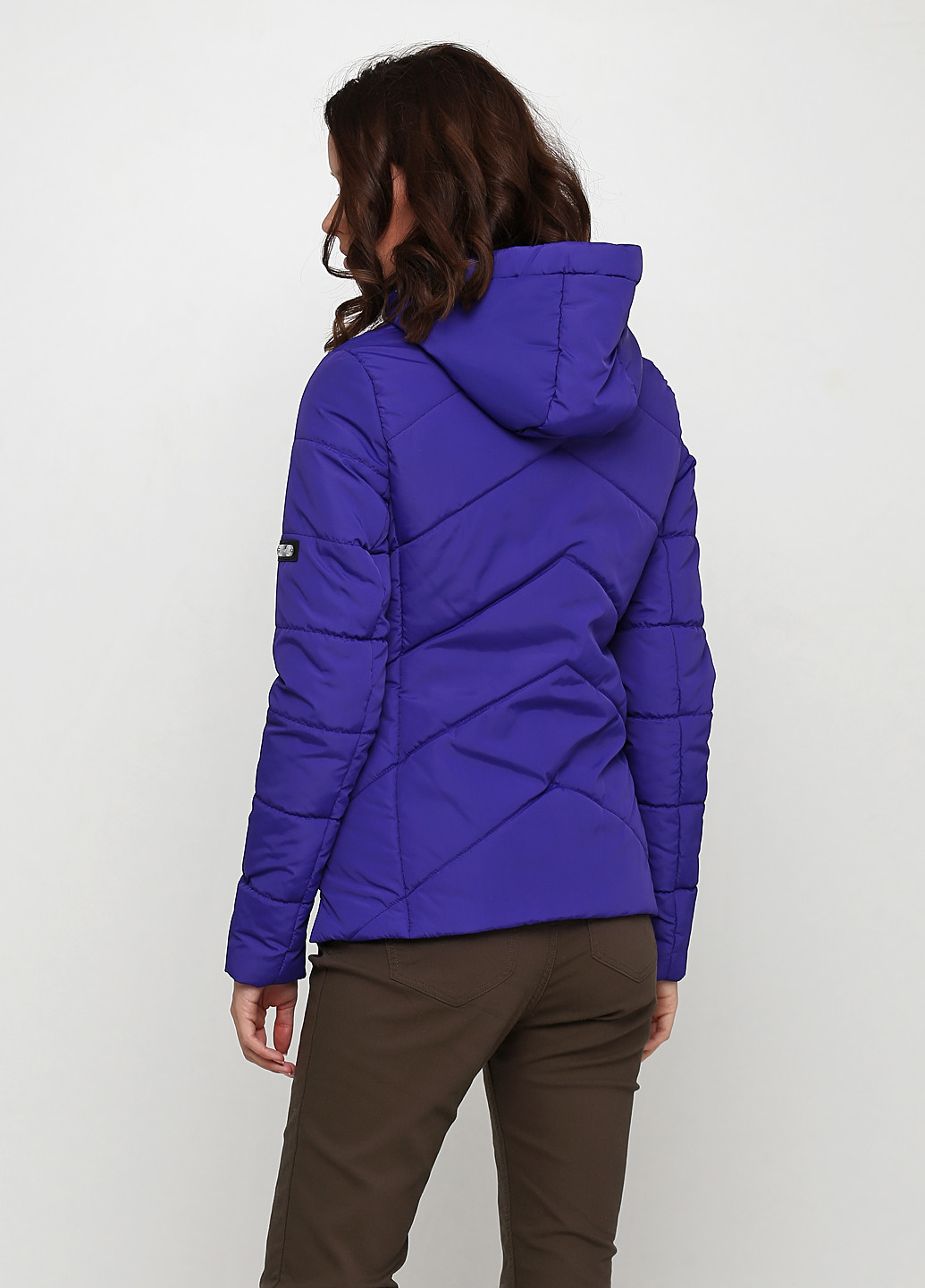 Фиолетовая демисезонная куртка R&G