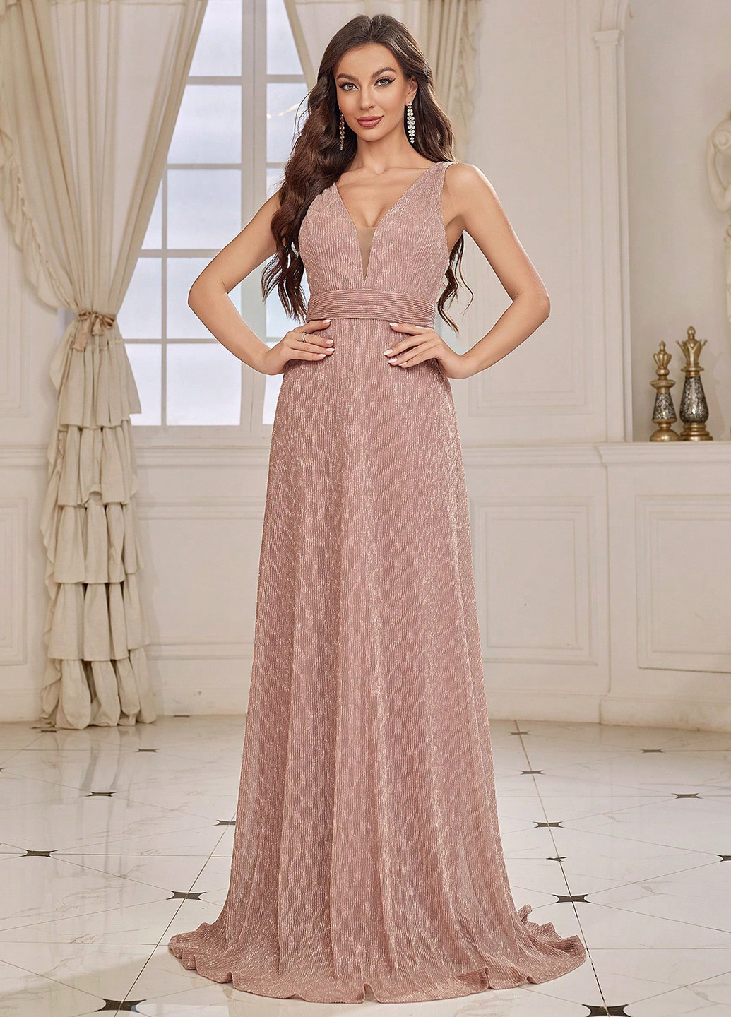 Светло-бежевое праздничный, вечернее платье в стиле ампир, с открытой спиной SHEIN с геометрическим узором