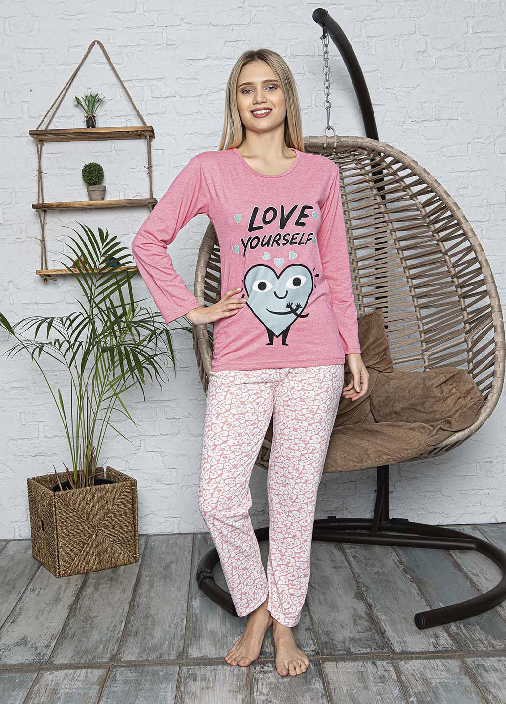 Рожевий демісезонний комплект (лонгслів, брюки) Rinda Pijama