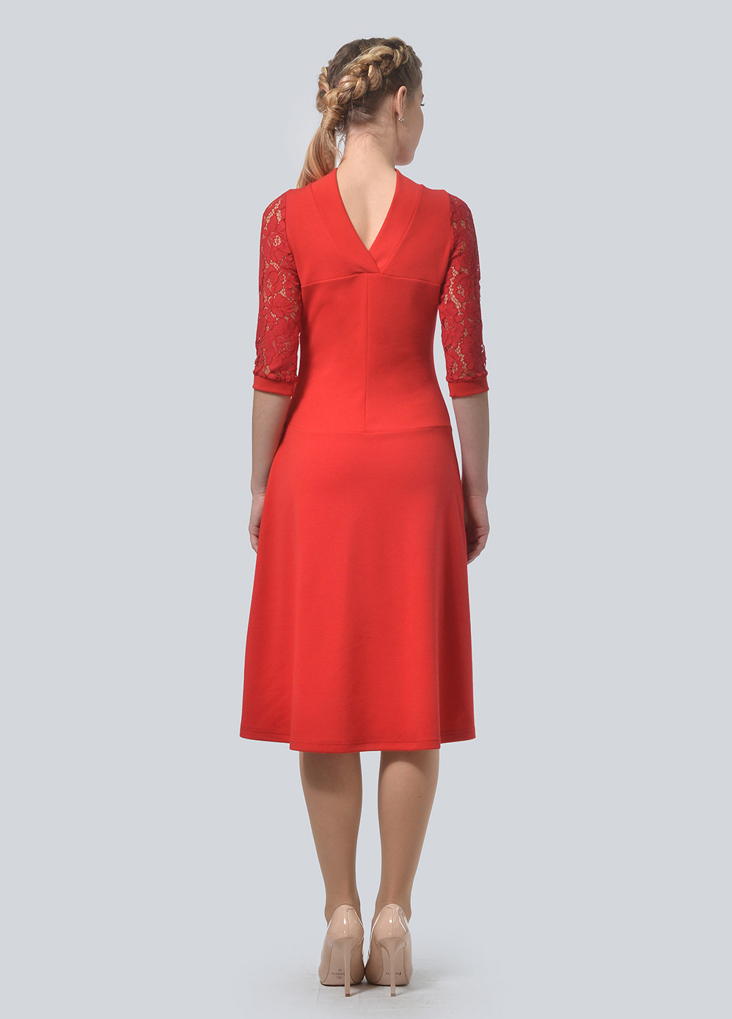 Красное кэжуал платье клеш Lila Kass однотонное