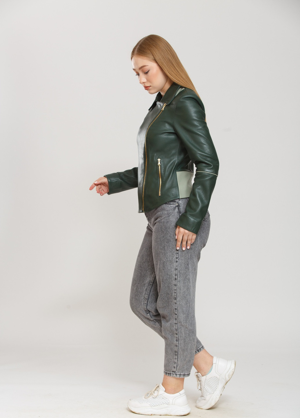 Зеленая демисезонная куртка зеленый + оливковый Sacha Pacha