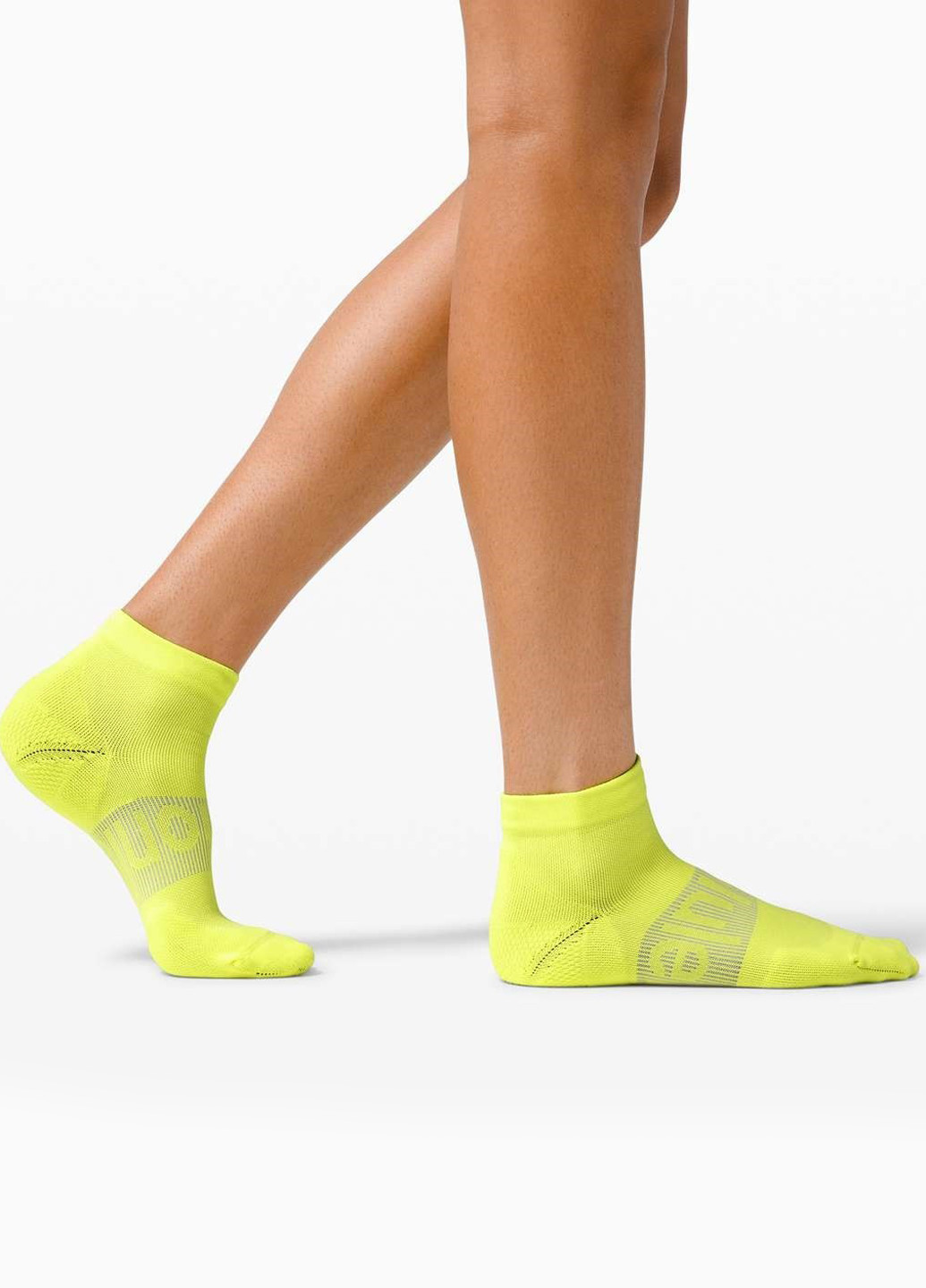 Кислотно-жовті шкарпетки Lululemon Athletica логотипи (348077133)