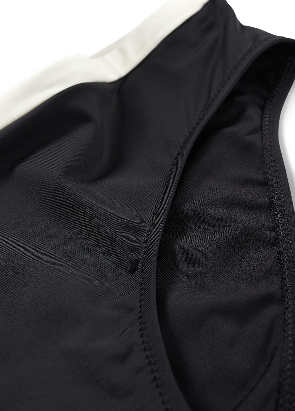 Черные купальные трусики однотонные C&A