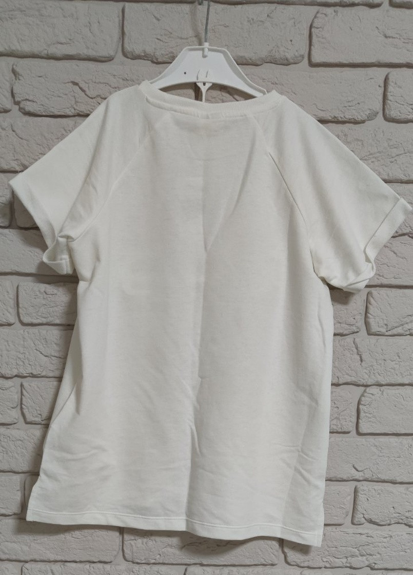 Белая летняя футболка ZY
