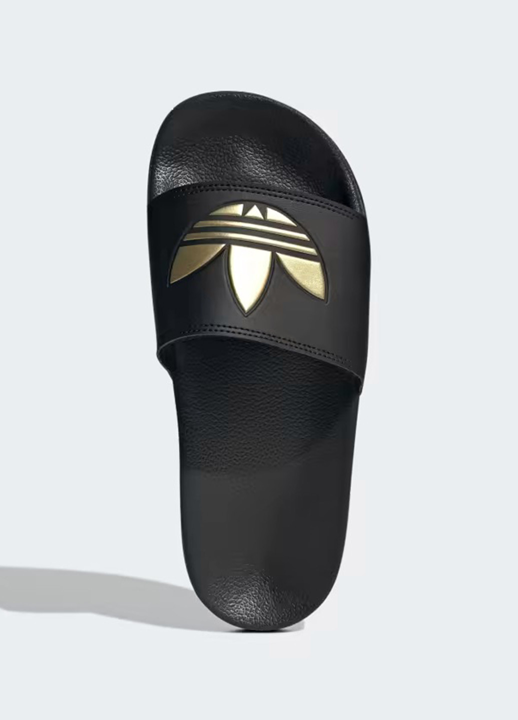 Черные шлепанцы adidas с логотипом