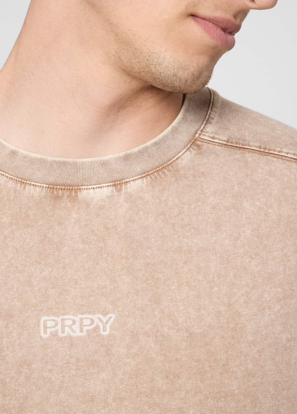 Бежева футболка PRPY
