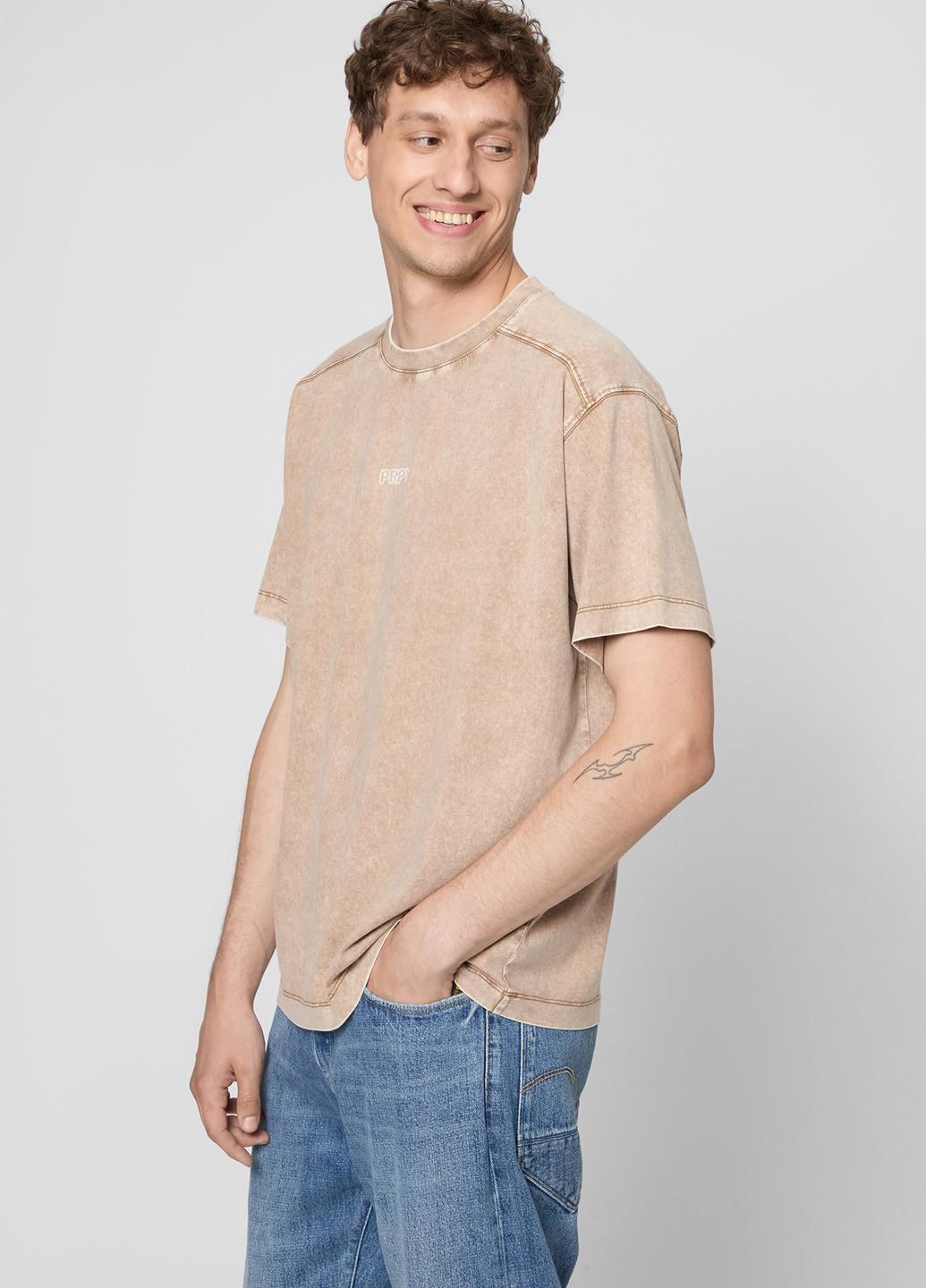 Бежева футболка PRPY