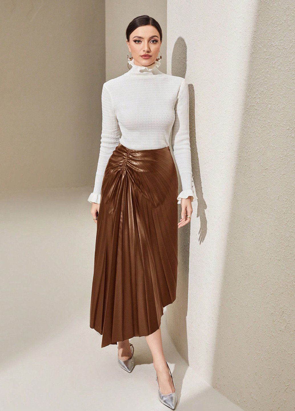Коричневая кэжуал однотонная юбка SHEIN плиссе