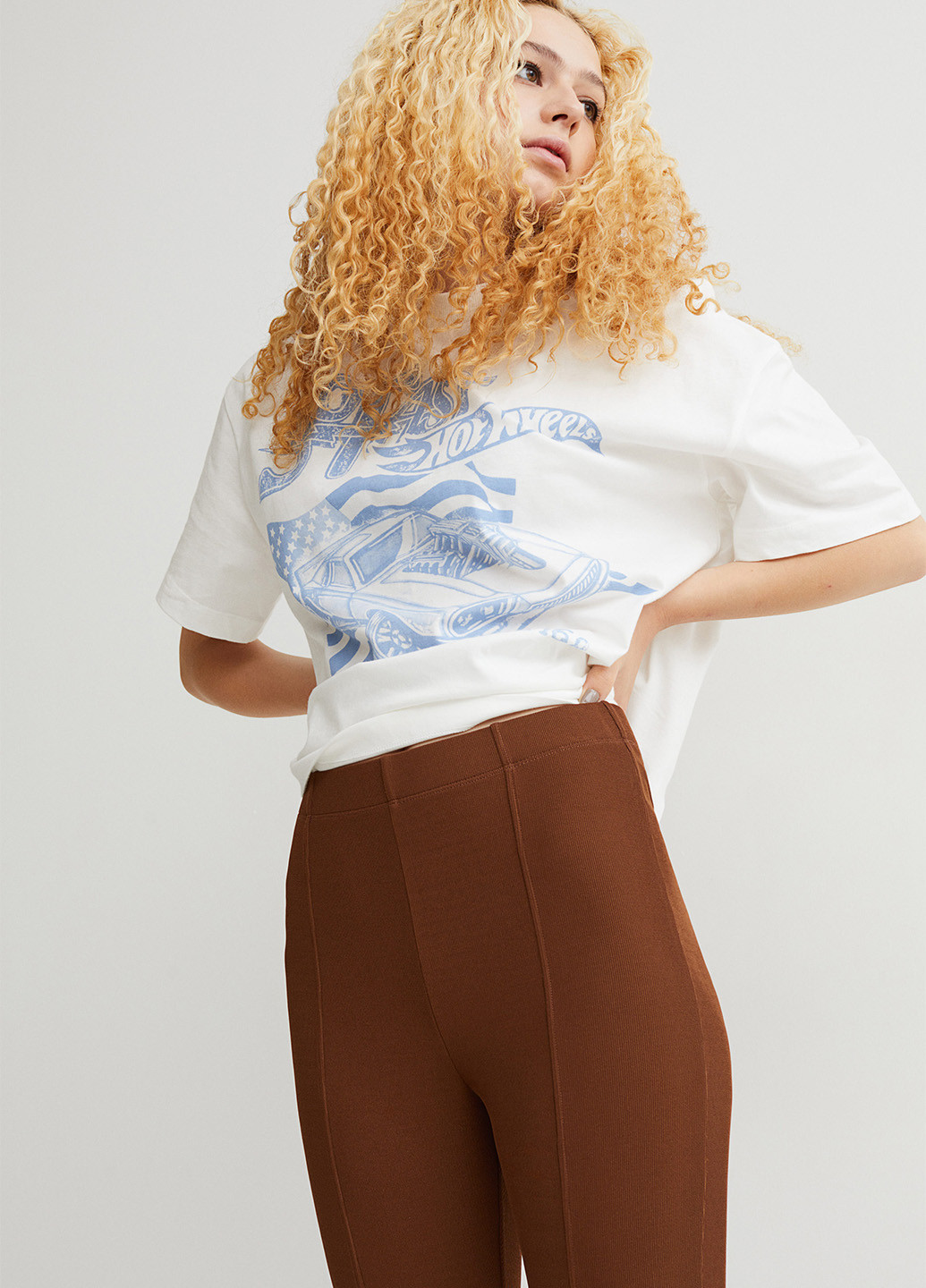 Коричневые демисезонные леггинсы H&M