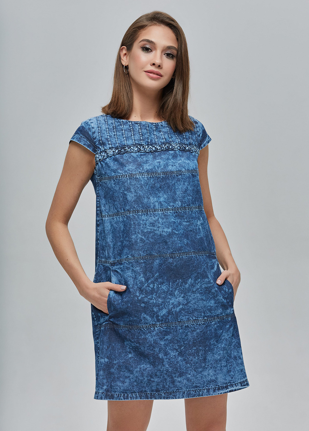 Синее джинсовое платье платье-футболка MN однотонное