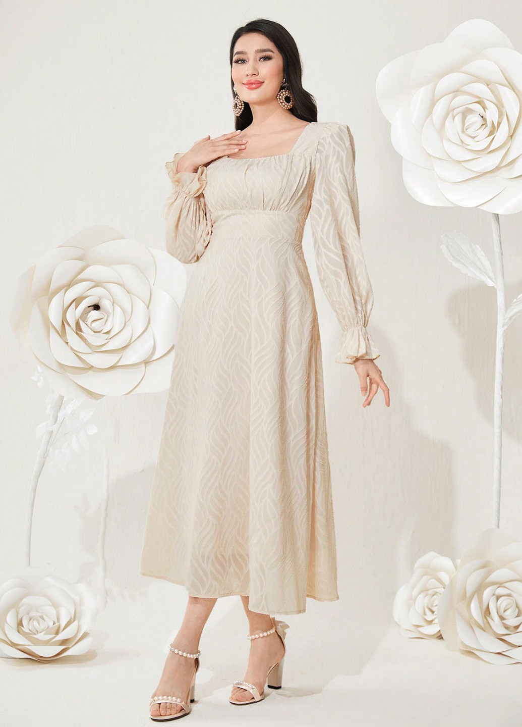 Кремова кежуал сукня а-силует SHEIN однотонна