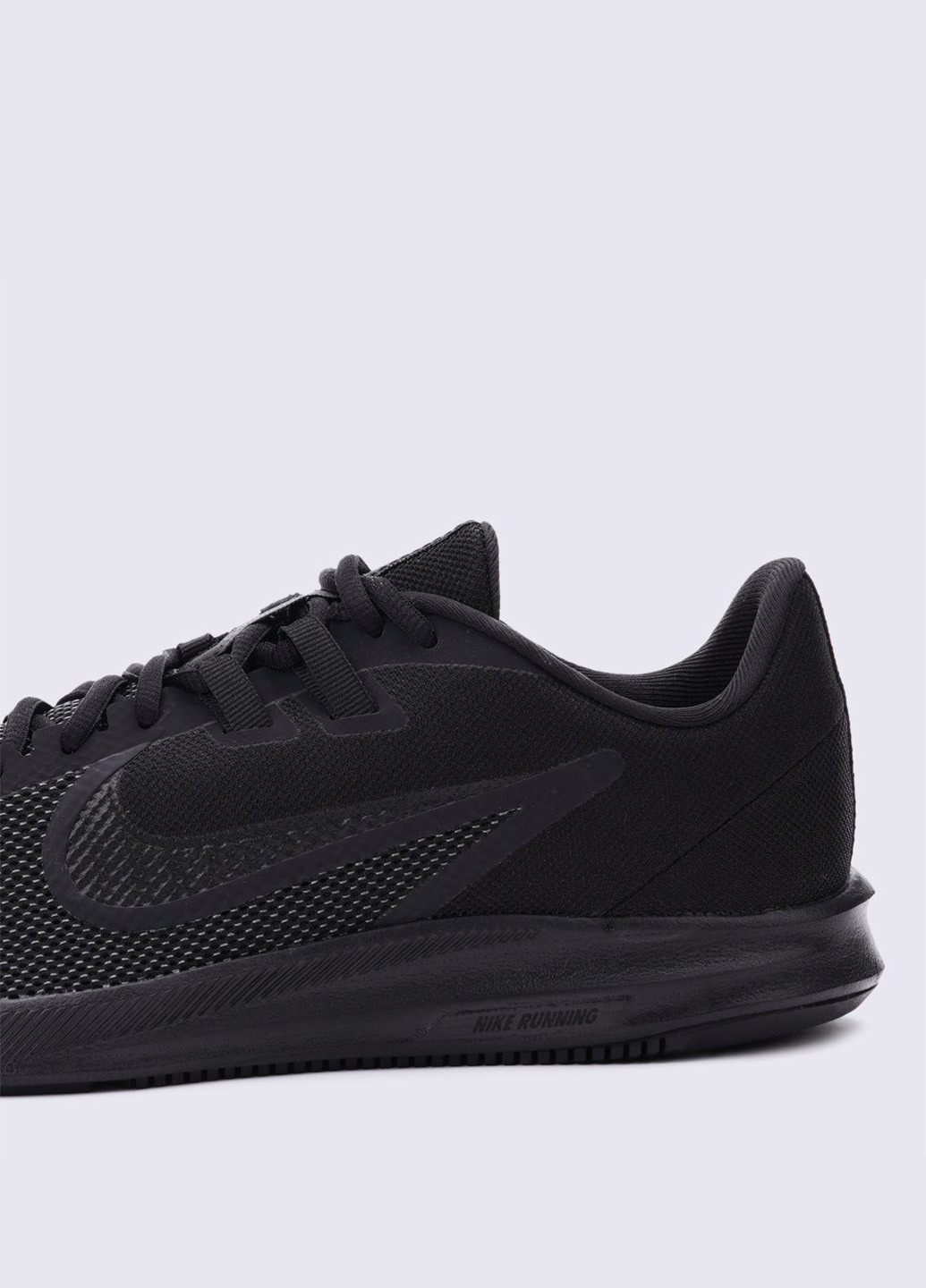 Черные всесезонные кроссовки Nike Downshifter 9