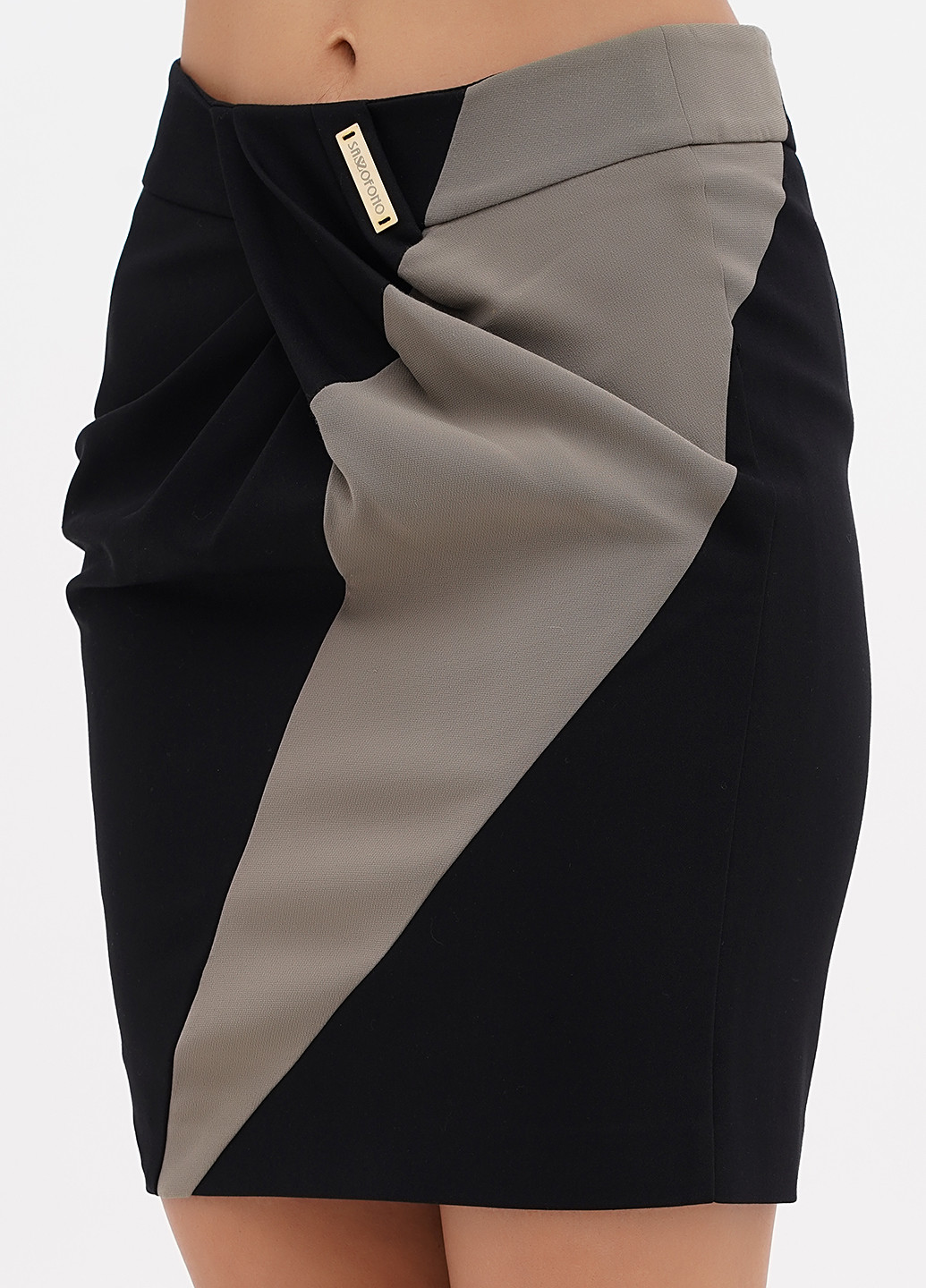 Черная кэжуал однотонная юбка Sassofono