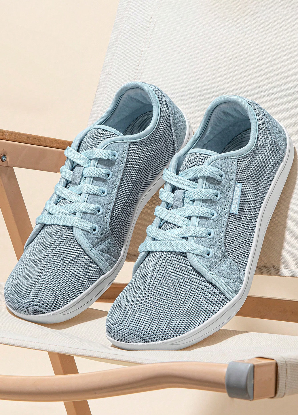 Серо-голубые демисезонные кроссовки SHEIN