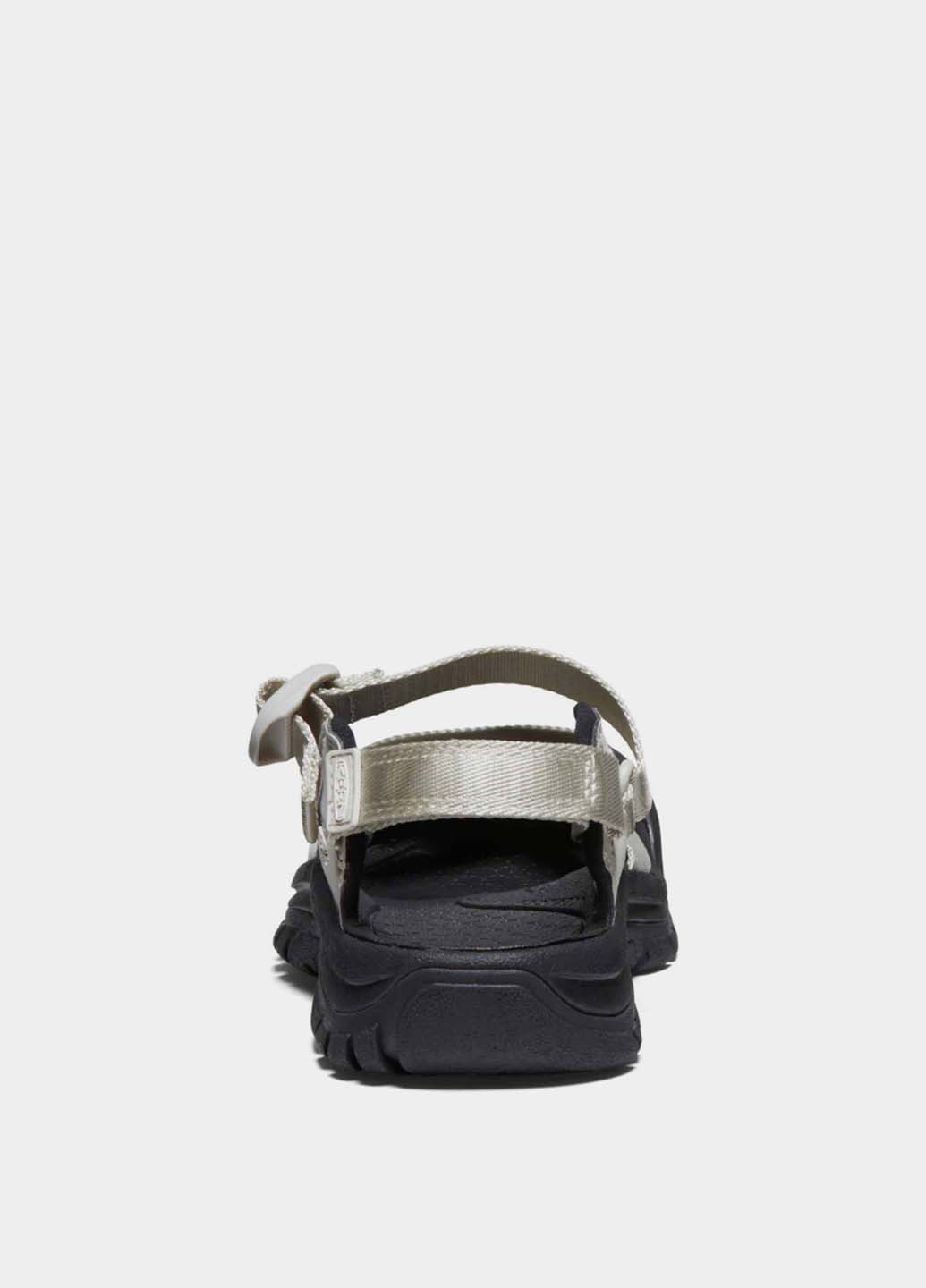 Белые босоножки Keen на липучке с пряжкой