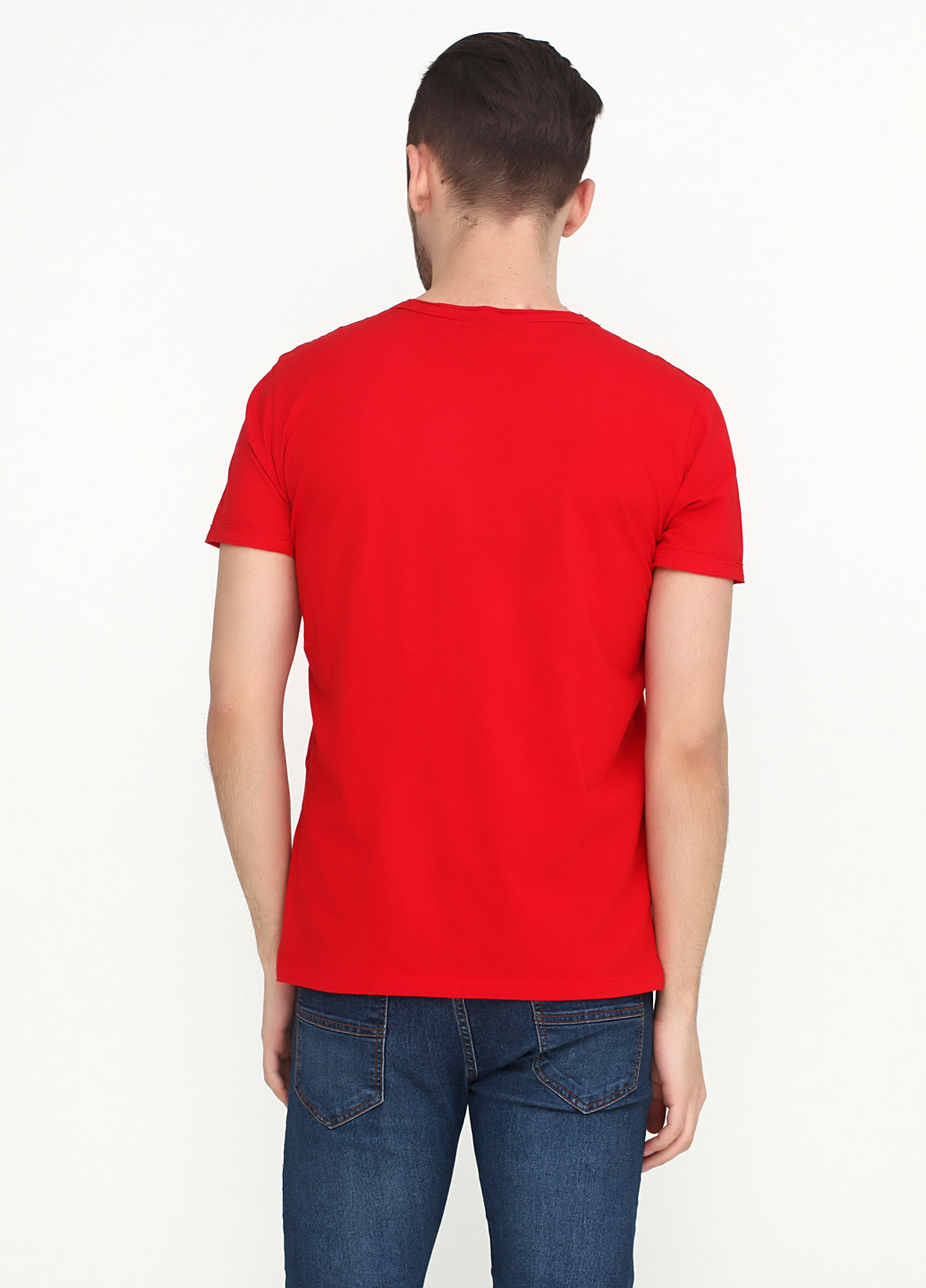 Красная футболка Mons