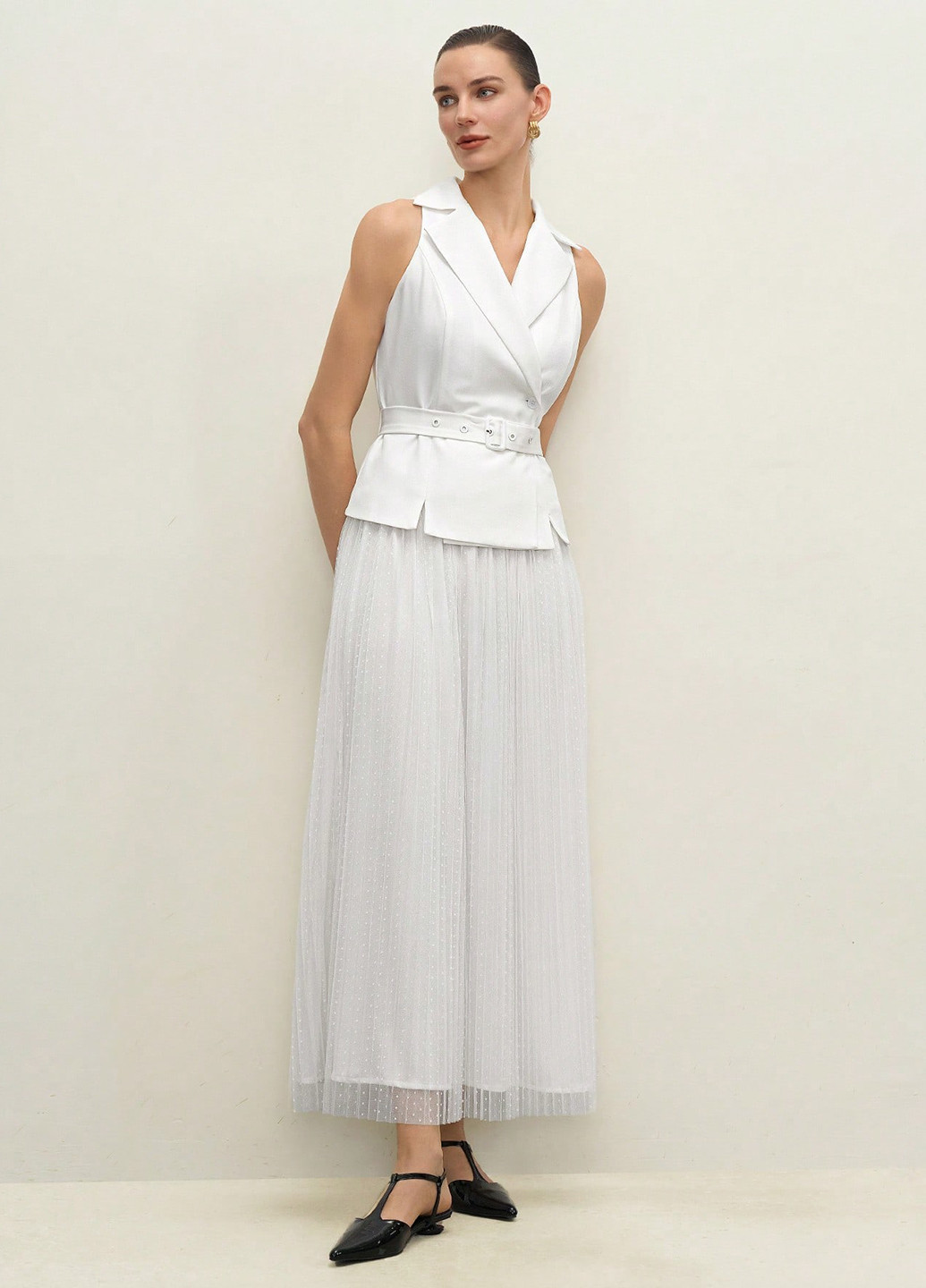 Білий літній комплект (жилет, спідниця) SHEIN
