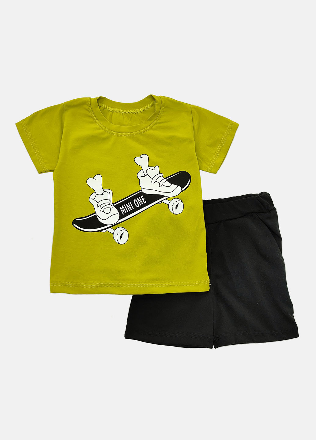 Оливковий літній комплект (футболка, шорти) Ивтекс