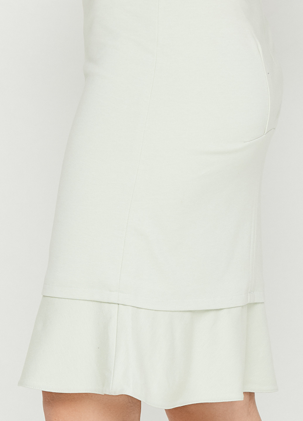 Фисташковая кэжуал однотонная юбка Emporio Armani карандаш