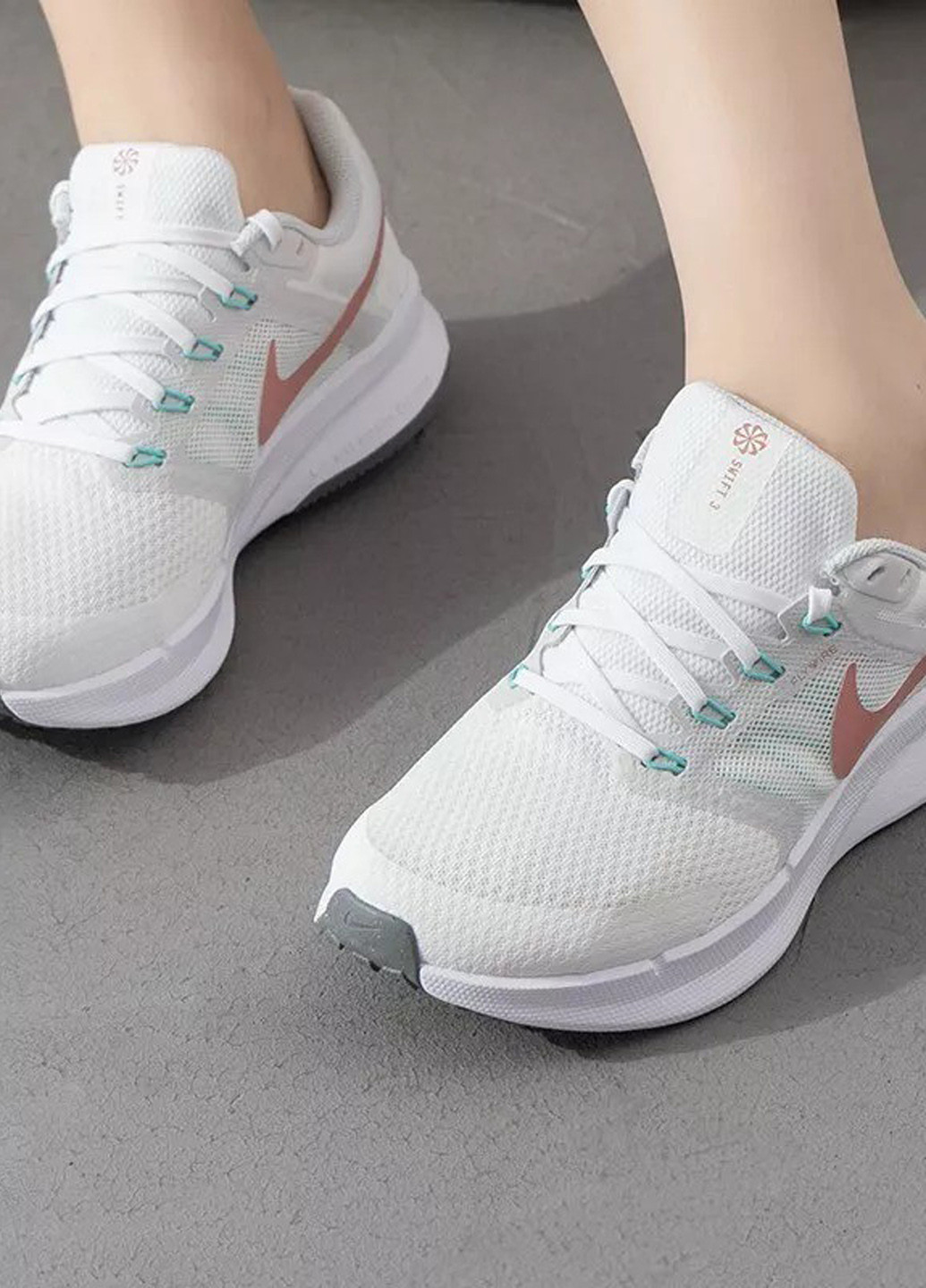 Кроссовки Nike Run Swift 3 молочные демисезоны (336396532)