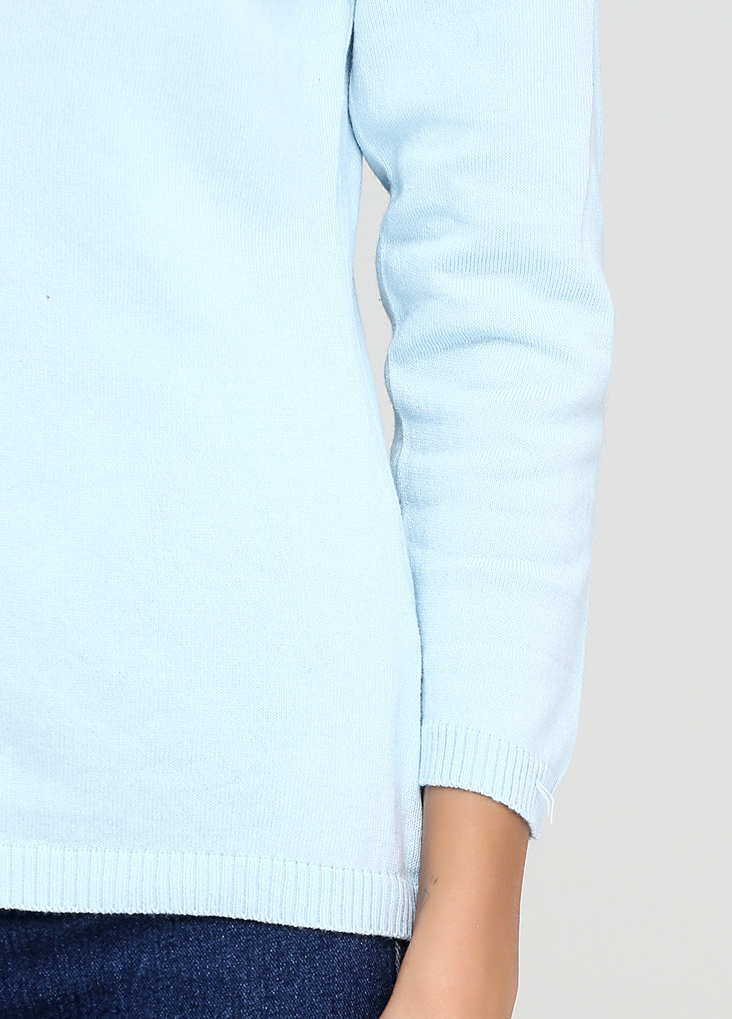 Голубой демисезонный свитер CHD