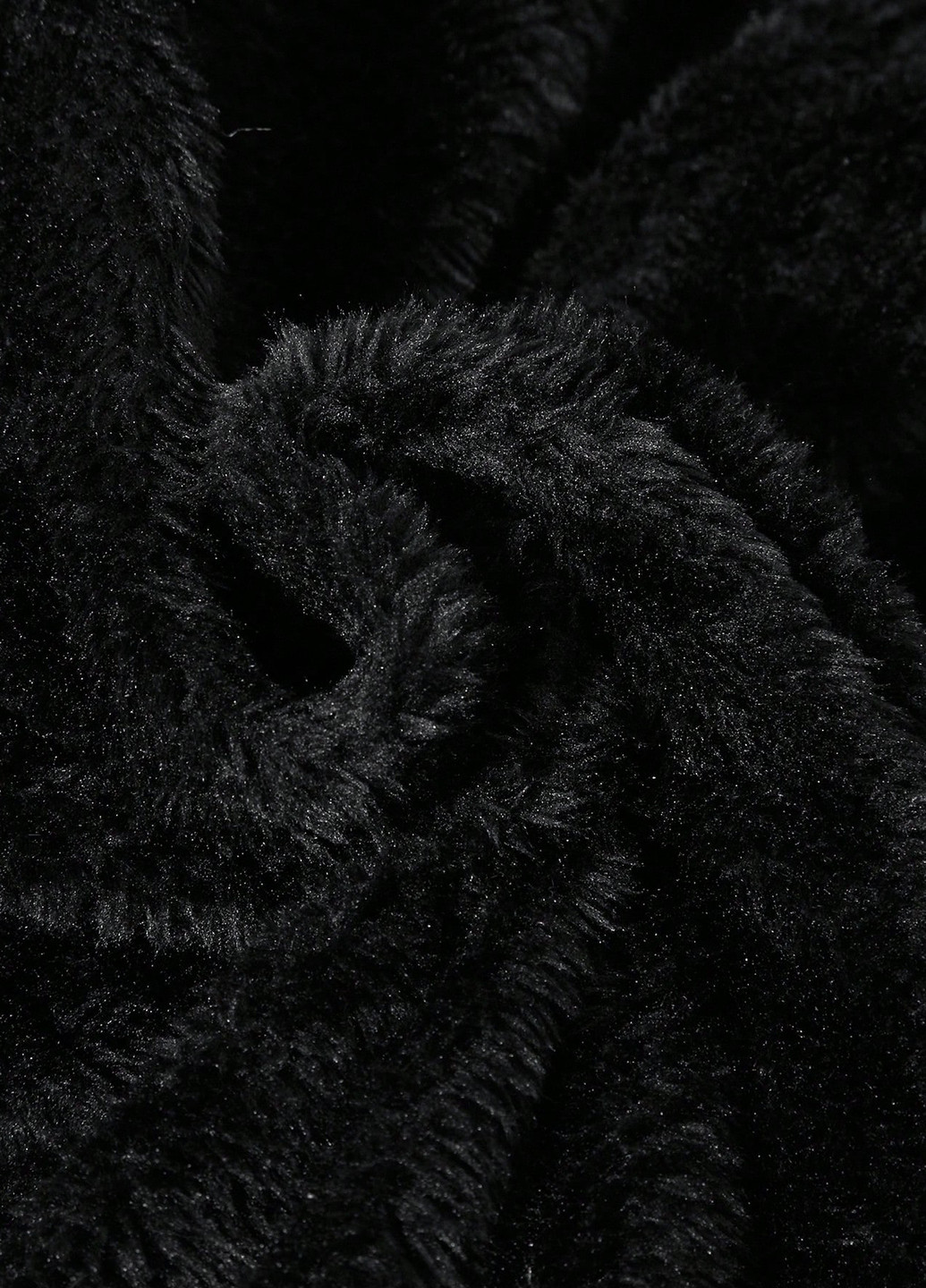 Чорна зимня куртка SHEIN