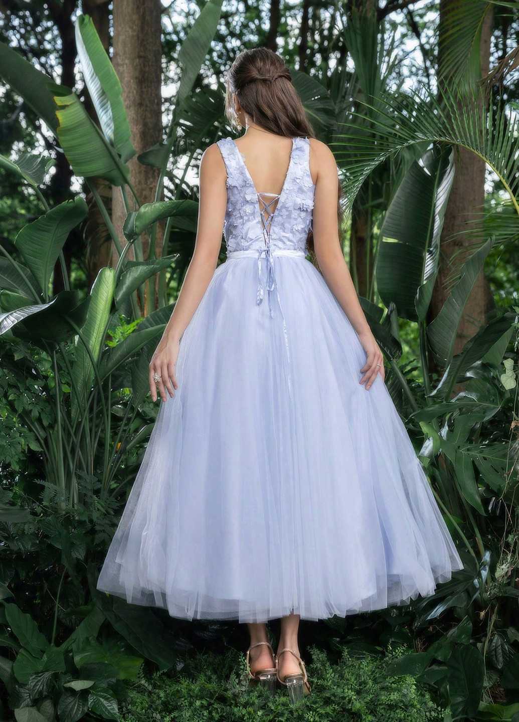 Светло-серое вечернее платье с корсетом SHEIN однотонное